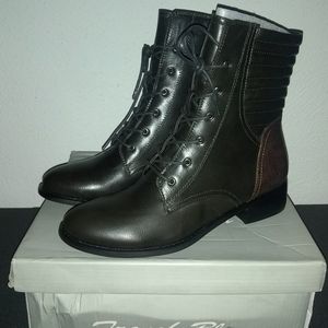 French Blu Obsession boots